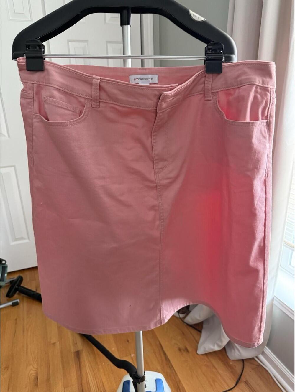 Liz Claiborne Pink Denim Pencil Skirt